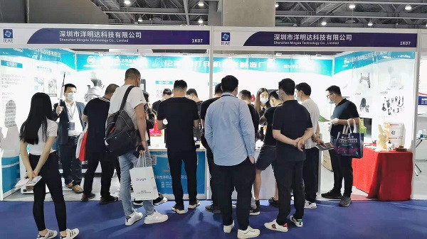 展会现场|Kaiyun (中国官方网站) - 官方认证的服务平台,3D打印机精彩亮相广州电子展,助力中国智造业(图2) 展会现场|Kaiyun (中国官方网站) - 官方认证的服务平台,3D打印机精彩亮相广州电子展,助力中国智造业(图2)
